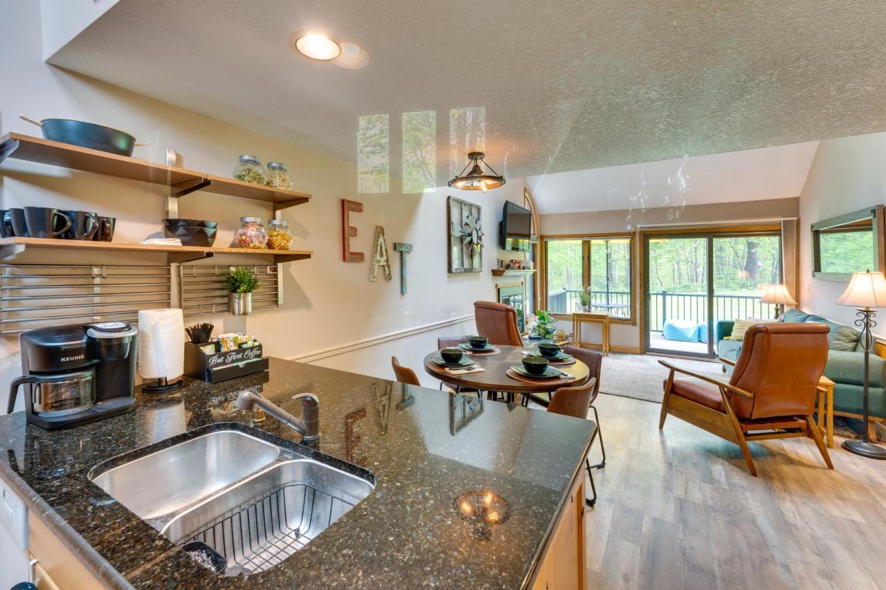 Family-Friendly Galena Rental Golf Course Access! Exterior photo