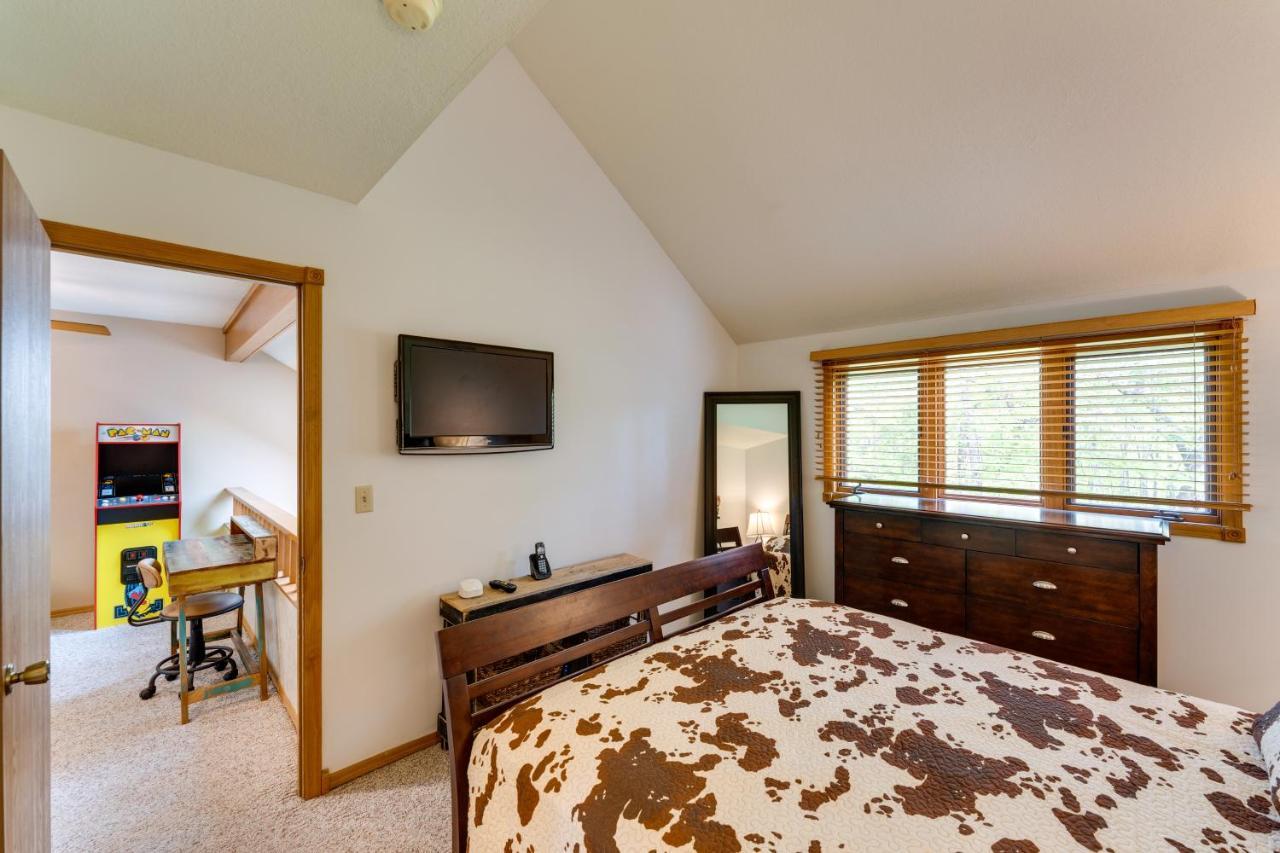 Family-Friendly Galena Rental Golf Course Access! Exterior photo